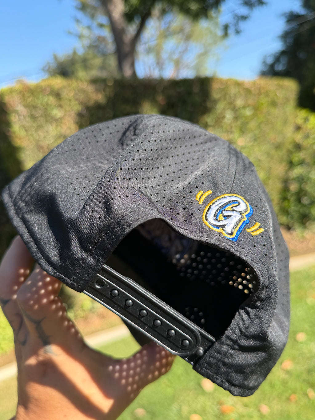 Golden (Elite) Black Hat